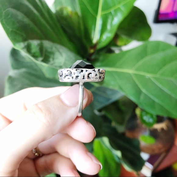 Vintage 925 silver and onyx ring size 7 3/4 - Picture 11 of 11